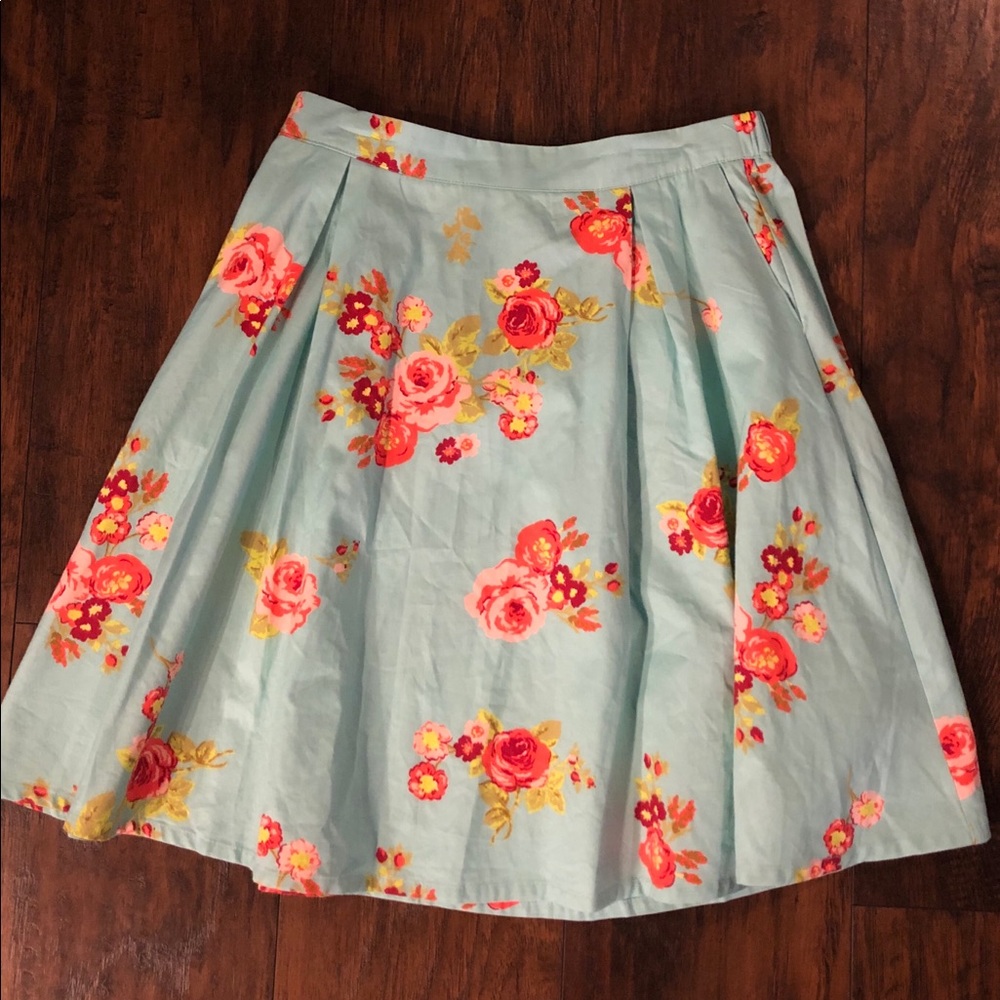 Gorgeous floral Matilda Jane dress.